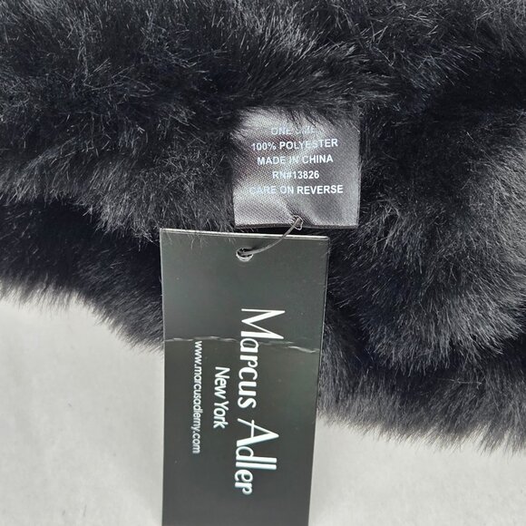 NWT Marcus Adler Women's Faux Fur Pom Pull-Through Collar Scarf OS - Picture 2 of 3